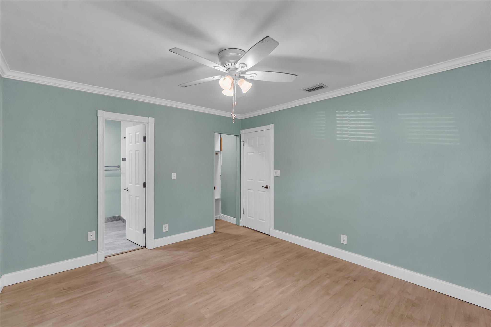 Diane Manor 50-32 B - Residential Lease