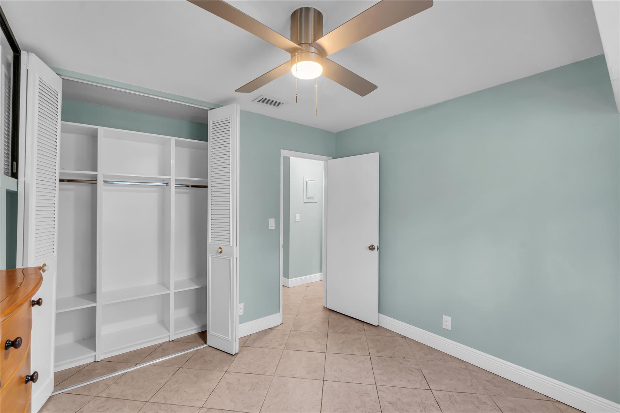 Diane Manor 50-32 B - Residential Lease