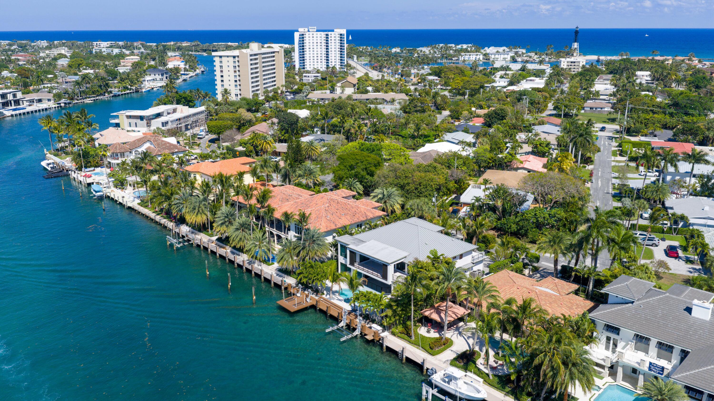 HILLSBORO SHORES SEC - Residential