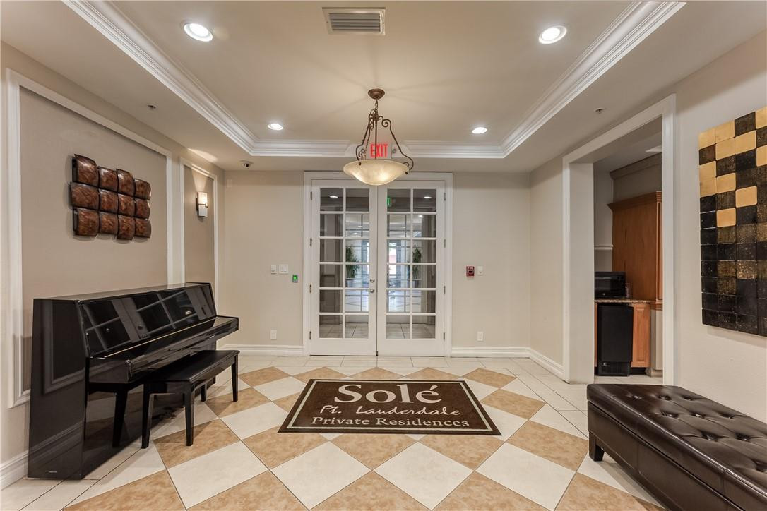 SOLE AT FORT LAUDERDALE - Residential