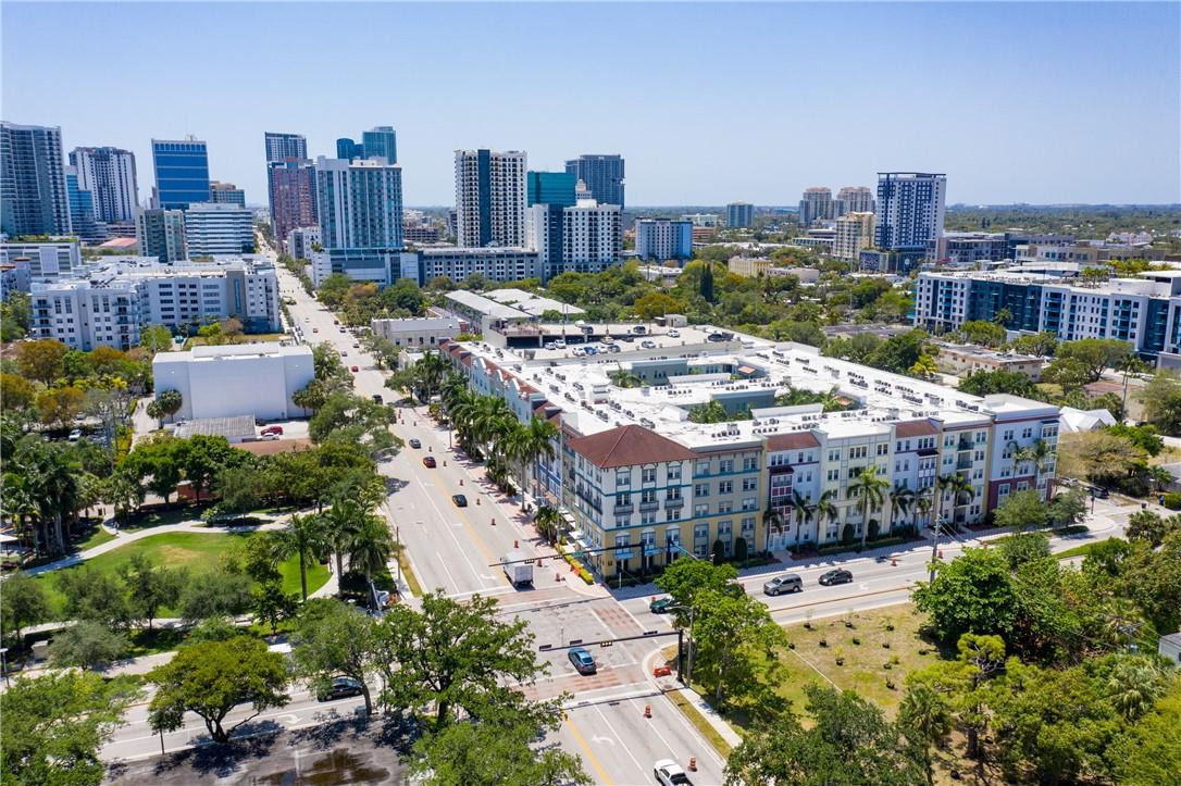 SOLE AT FORT LAUDERDALE - Residential