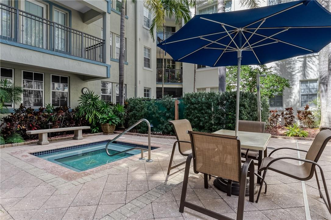 SOLE AT FORT LAUDERDALE - Residential