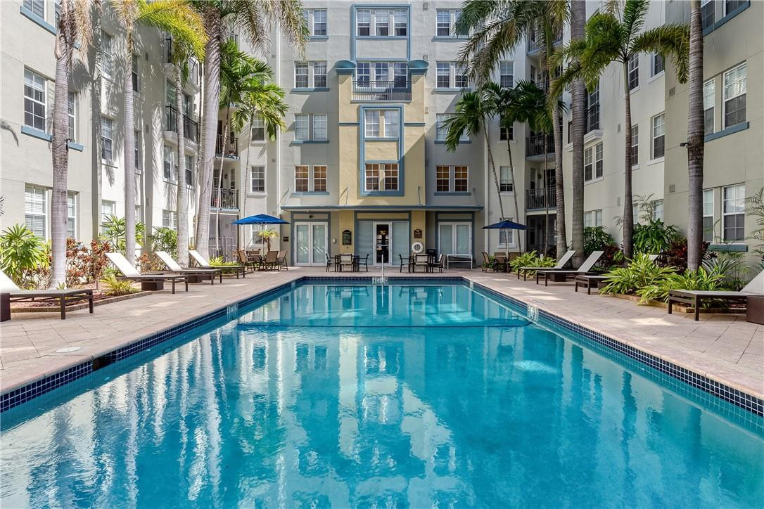 SOLE AT FORT LAUDERDALE - Residential