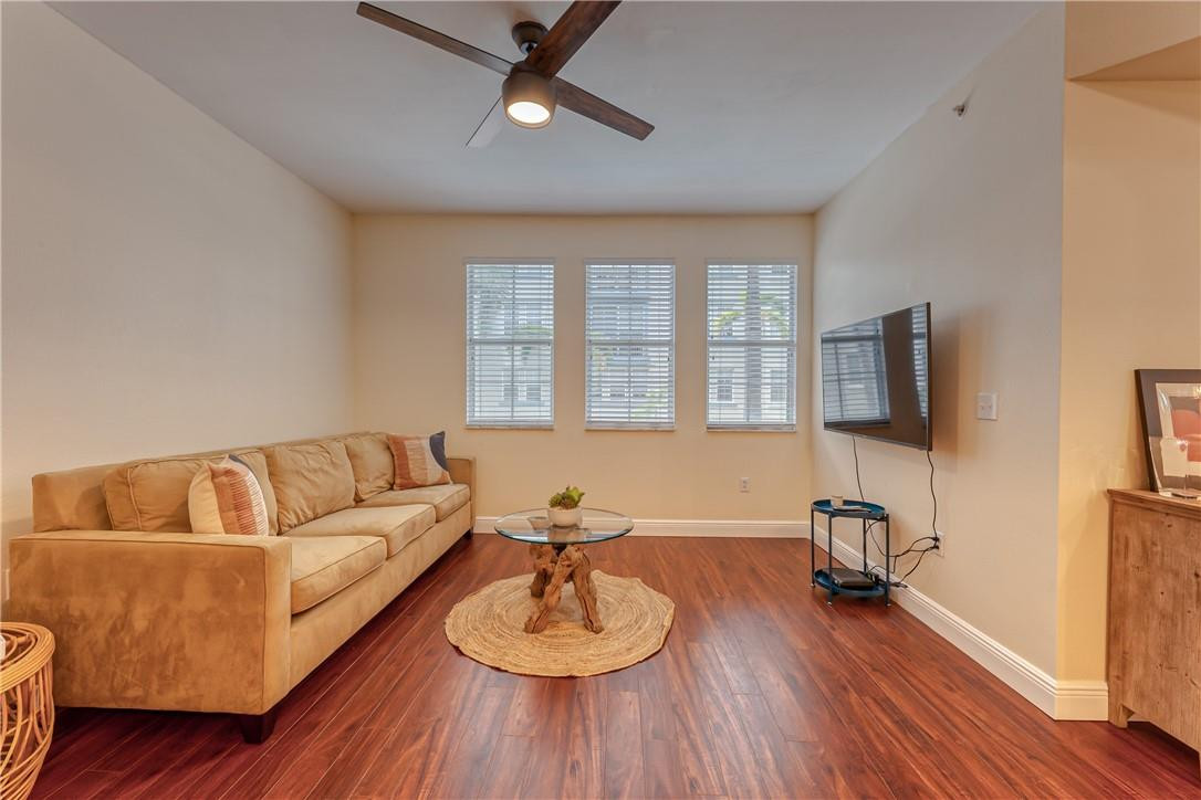 SOLE AT FORT LAUDERDALE - Residential