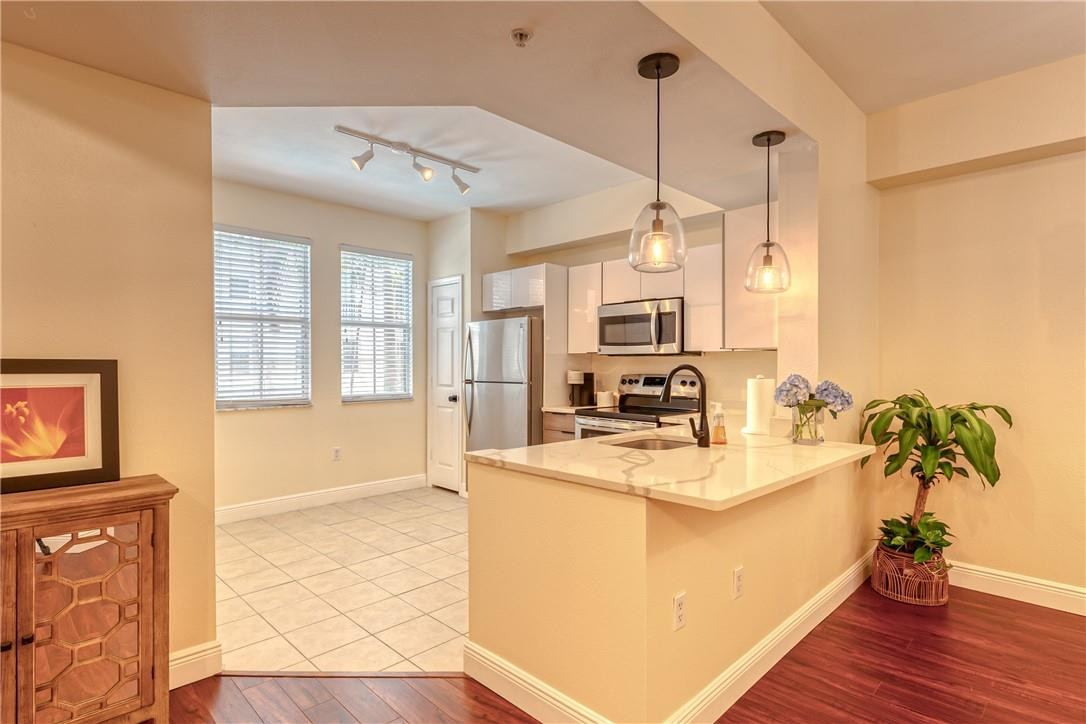 SOLE AT FORT LAUDERDALE - Residential