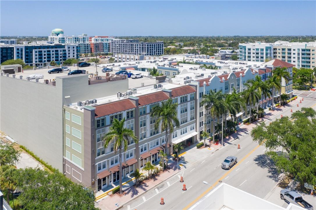 SOLE AT FORT LAUDERDALE - Residential