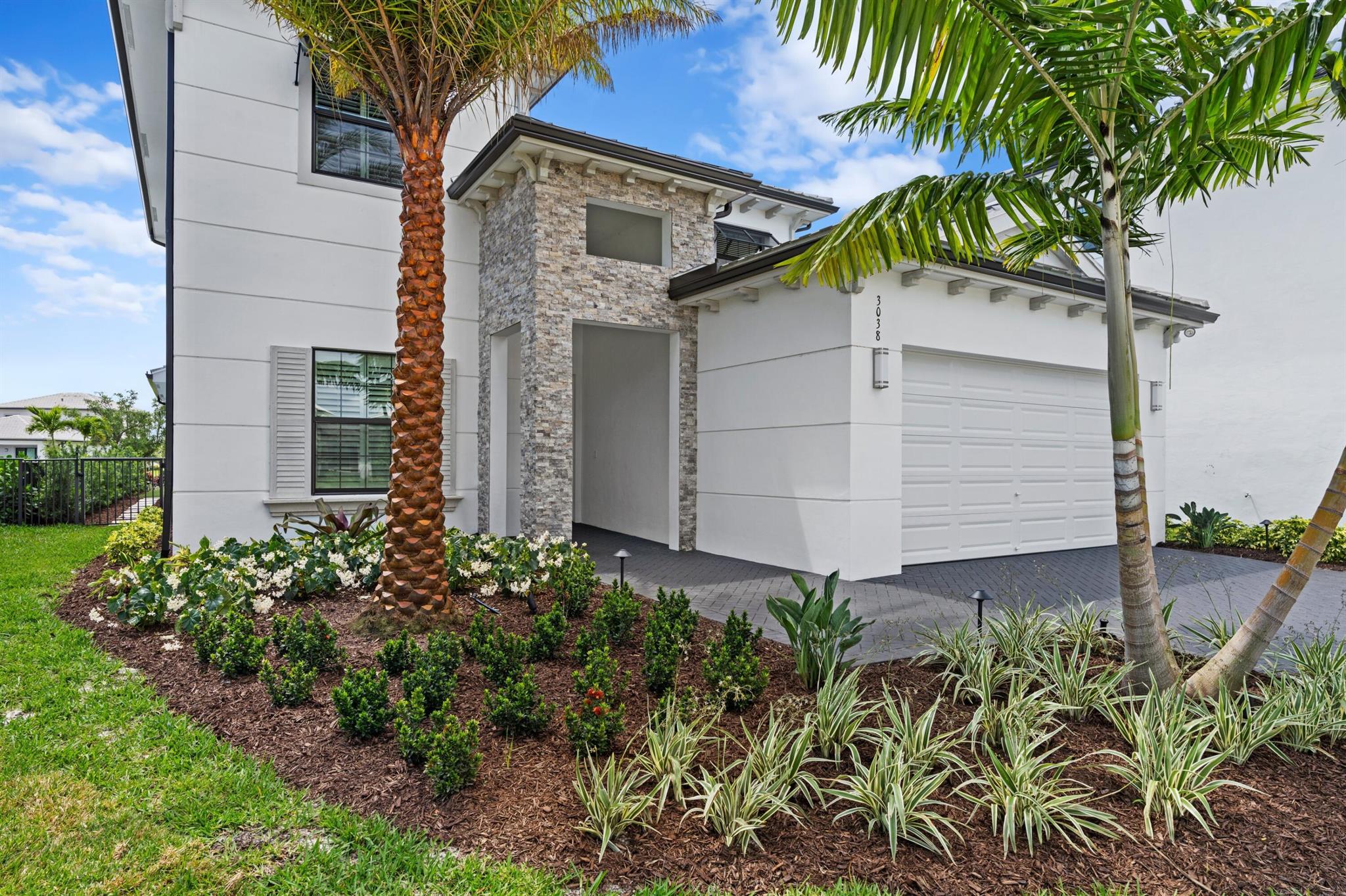 3038 Safflower Circle