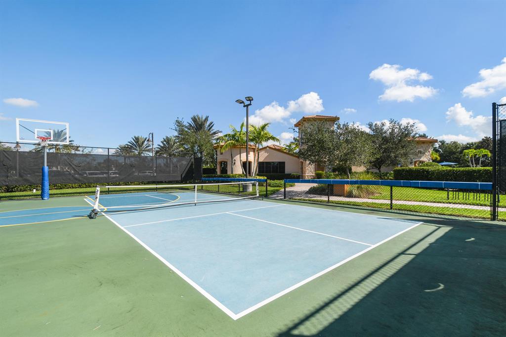 JUPITER COUNTRY CLUB - Residential