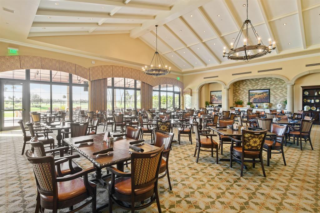 JUPITER COUNTRY CLUB - Residential