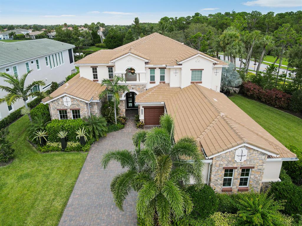 JUPITER COUNTRY CLUB - Residential