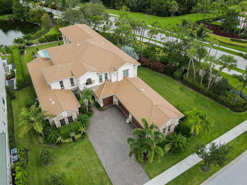 JUPITER COUNTRY CLUB - Residential