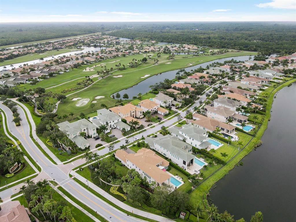 JUPITER COUNTRY CLUB - Residential