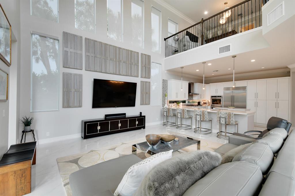 JUPITER COUNTRY CLUB - Residential