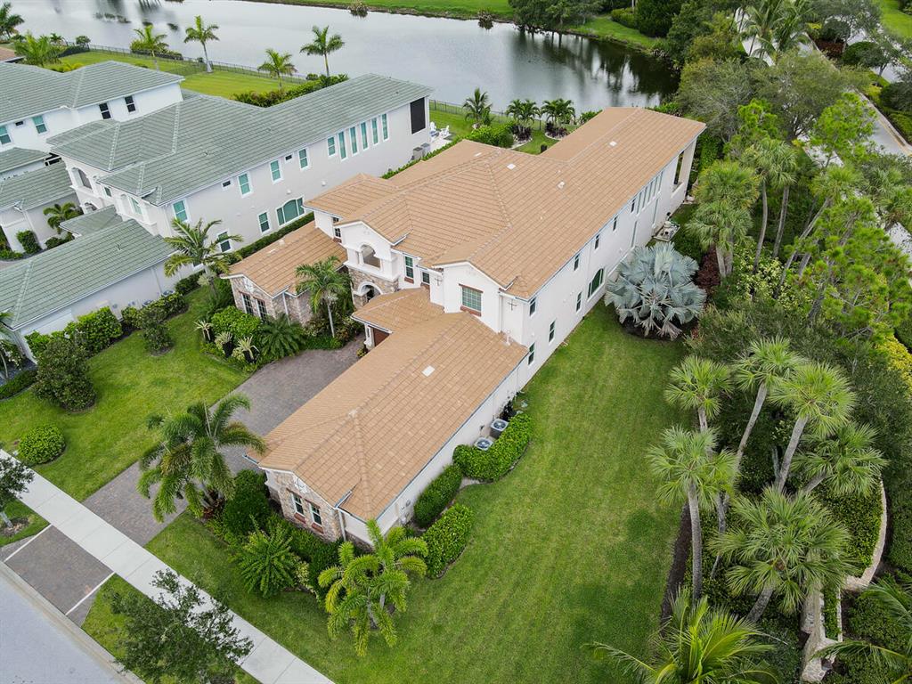 JUPITER COUNTRY CLUB - Residential