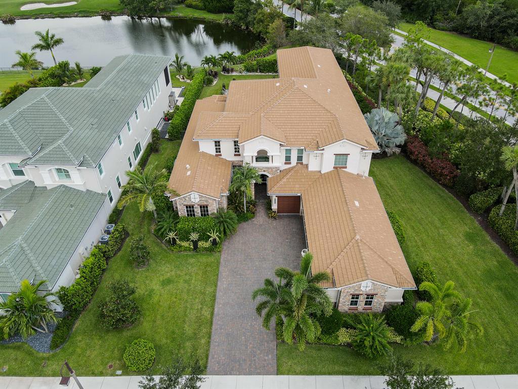 JUPITER COUNTRY CLUB - Residential