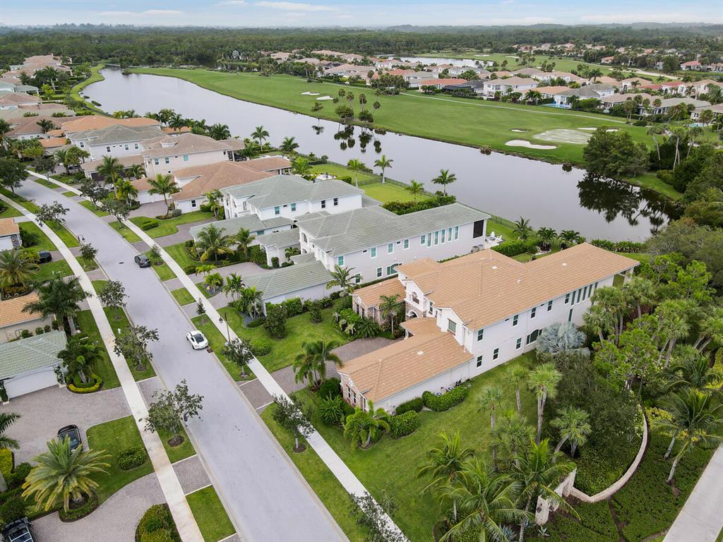 JUPITER COUNTRY CLUB - Residential
