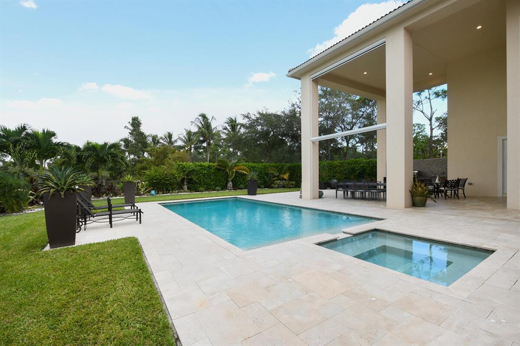 JUPITER COUNTRY CLUB - Residential