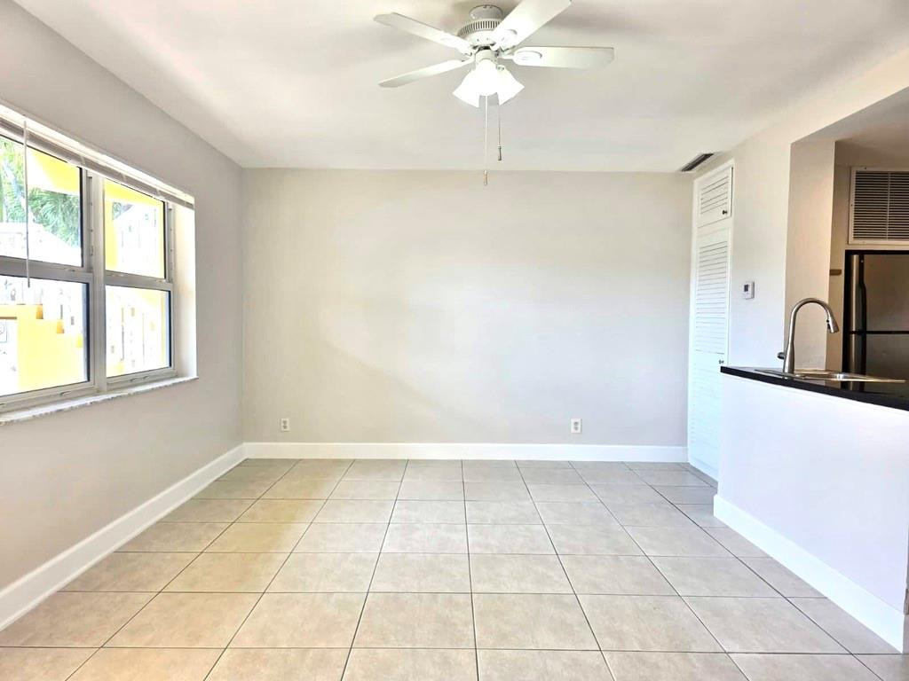 815 Middle River Drive 117