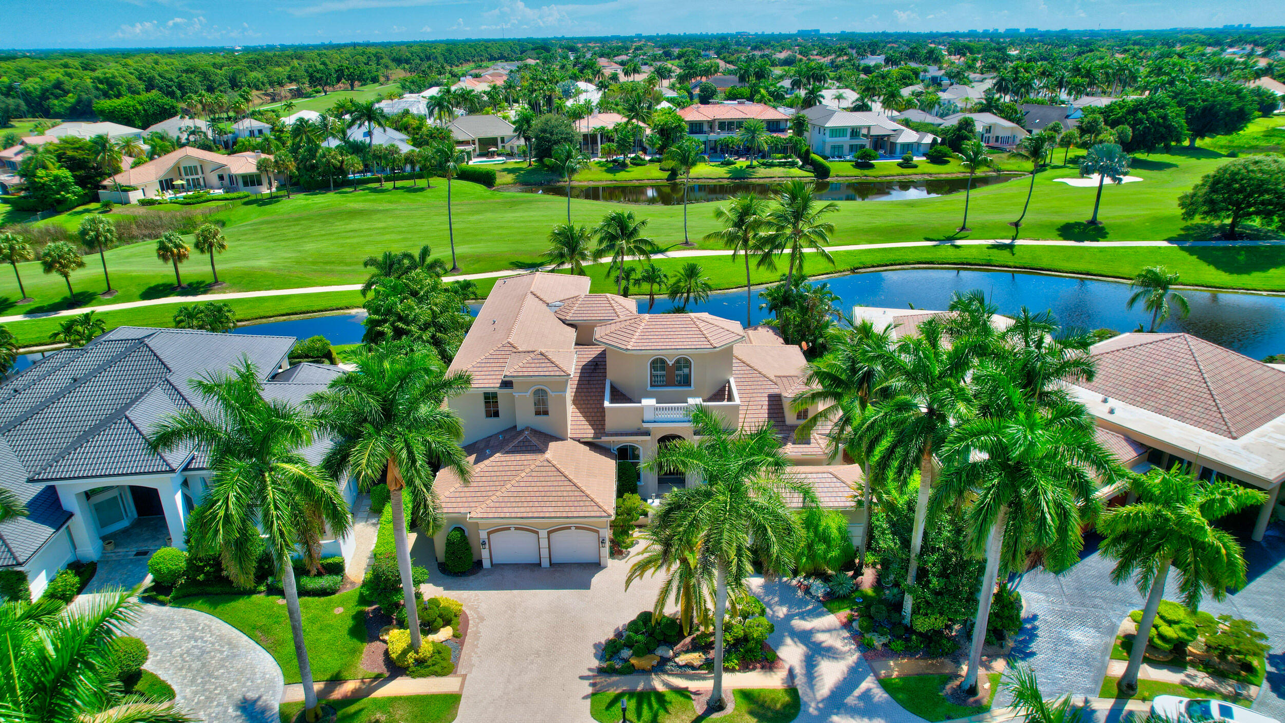 ST ANDREWS COUNTRY CLUB - Residential