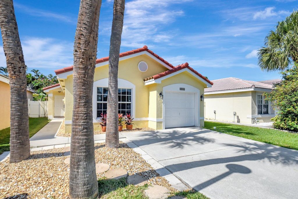 Photo of 8024 Stirrup Cay Court, Boynton Beach, FL 33436 (MLS # R11085796)