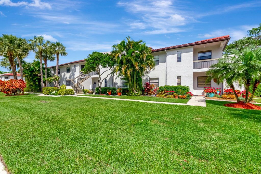 Photo of 21553 Cypress Hammock Drive #43 D, Boca Raton, FL 33428 (MLS # R11087464)