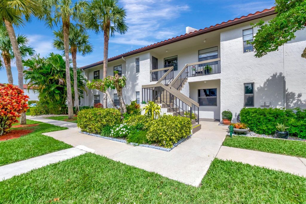 Photo of 21553 Cypress Hammock Drive #43 D, Boca Raton, FL 33428 (MLS # R11087464)