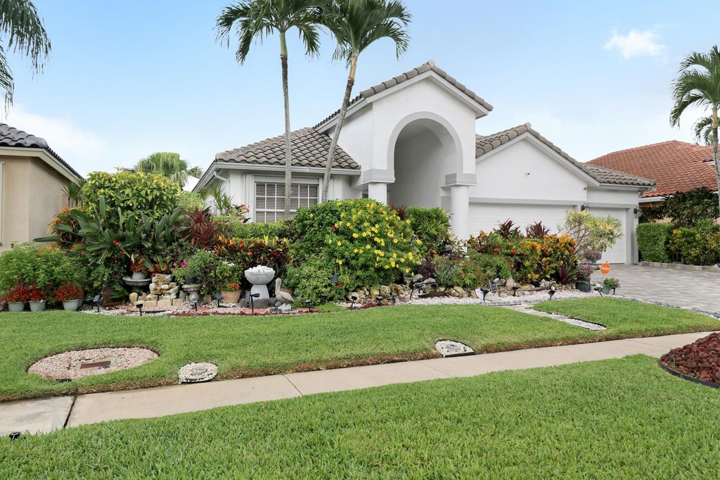 Photo of 12329 Riverfalls Court, Boca Raton, FL 33428 (MLS # R11116848)