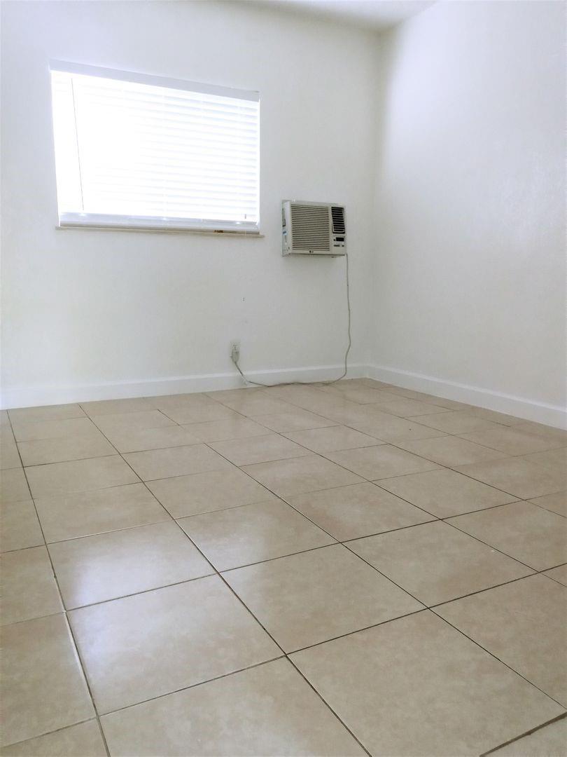 Riverside Add Amd 1-13 B - Residential Lease