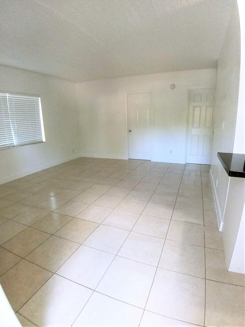 Riverside Add Amd 1-13 B - Residential Lease