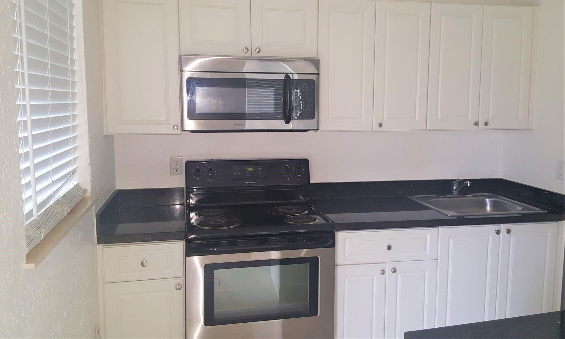 Riverside Add Amd 1-13 B - Residential Lease