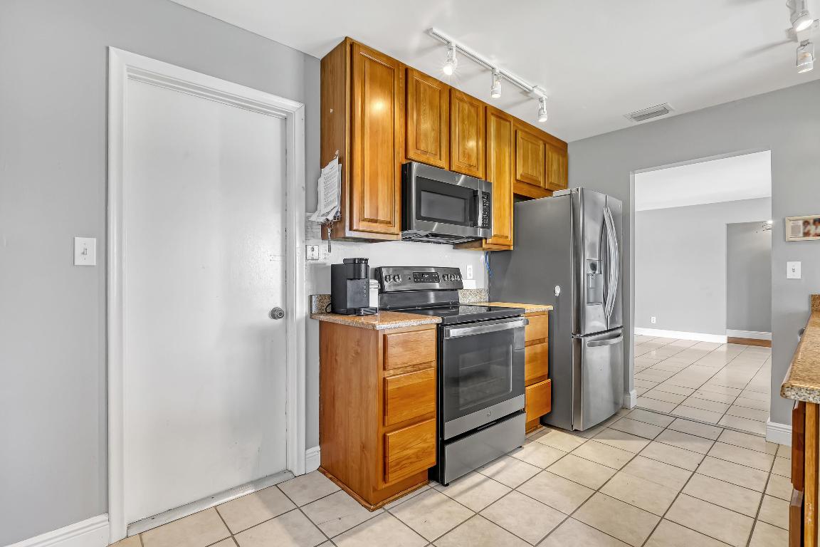 CYPRESS LAKES 2 - Residential