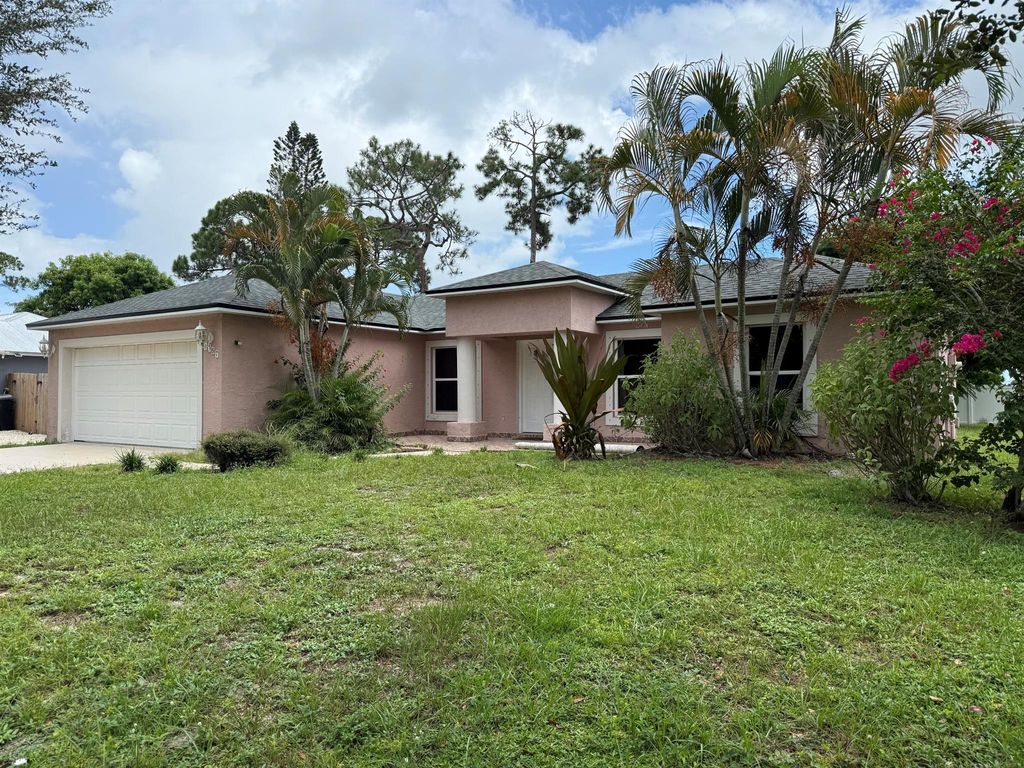 Photo of 1357 SE Sandia Drive, Port Saint Lucie, FL 34983 (MLS # R11133181)