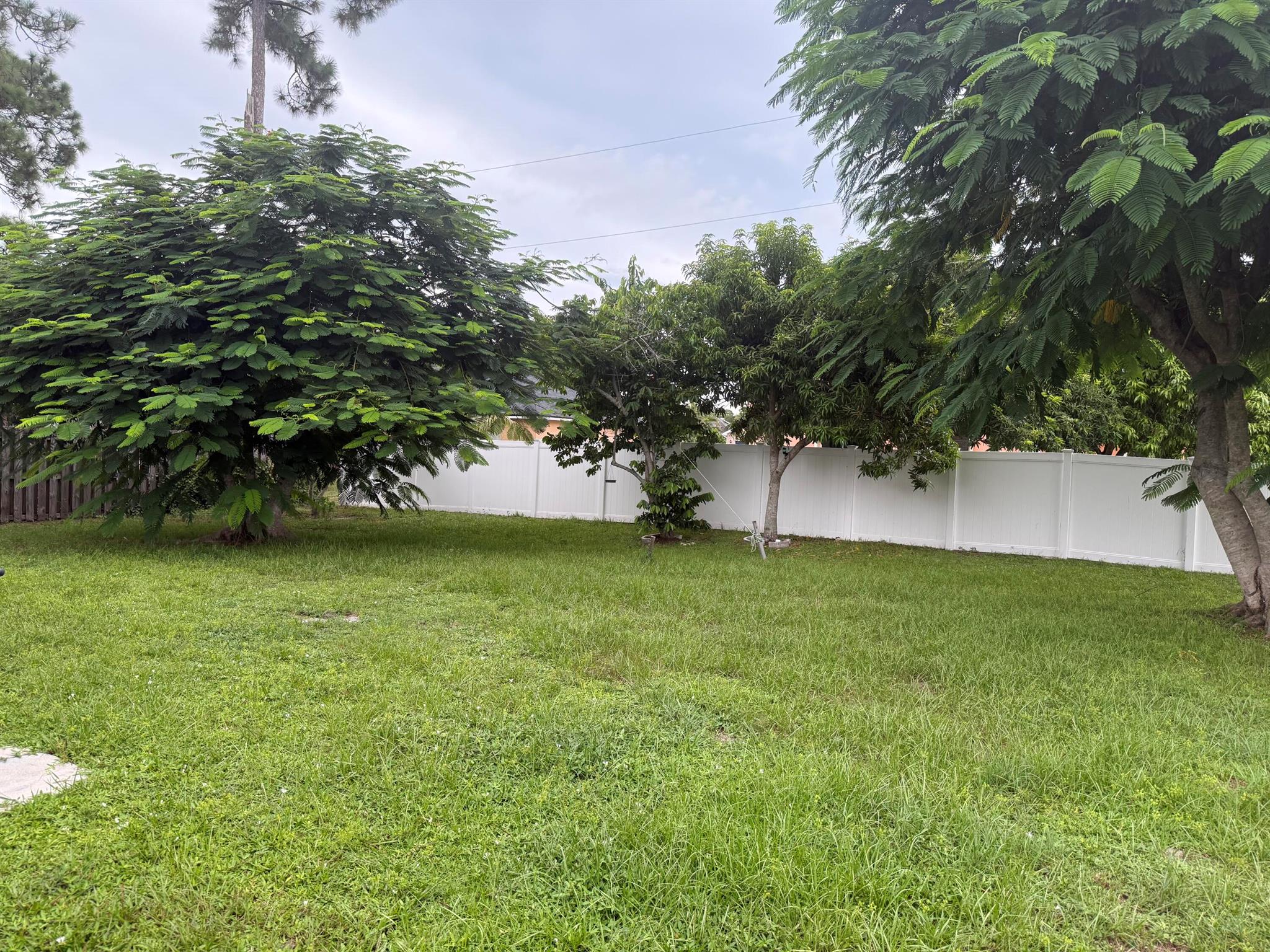 PORT ST LUCIE SECTION 2 - Residential Lease