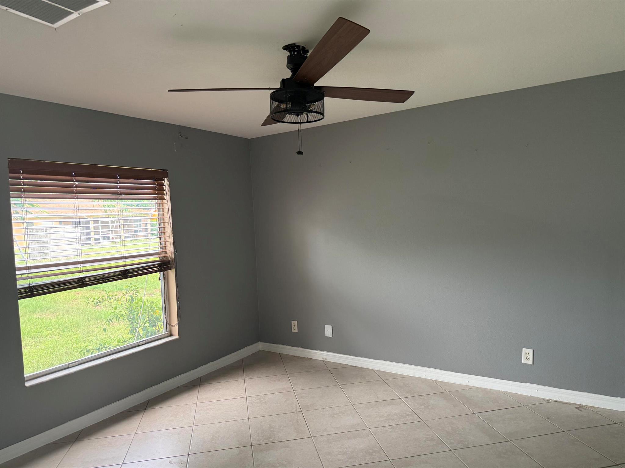PORT ST LUCIE SECTION 2 - Residential Lease