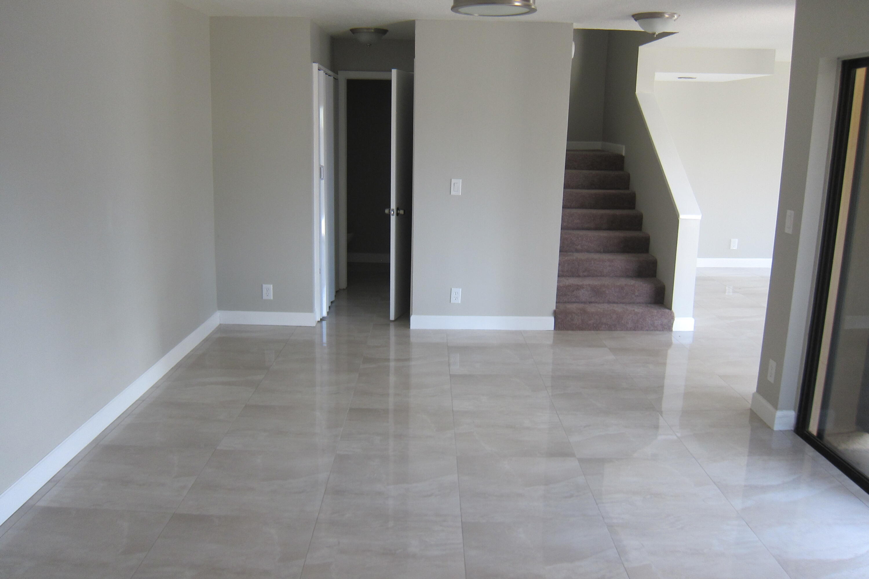 Foxwood Estates - Residential Lease