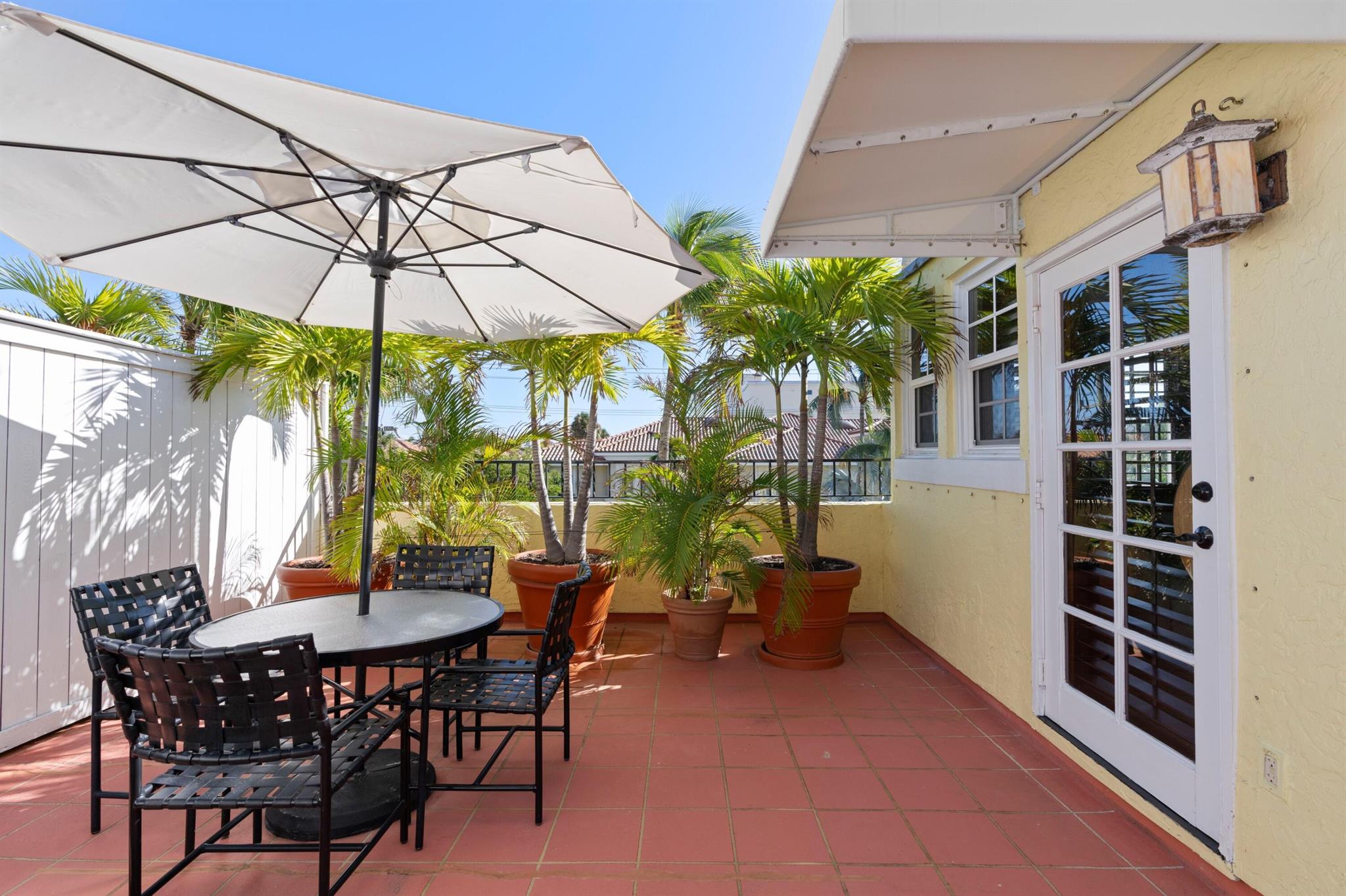 301 Australian Avenue 303