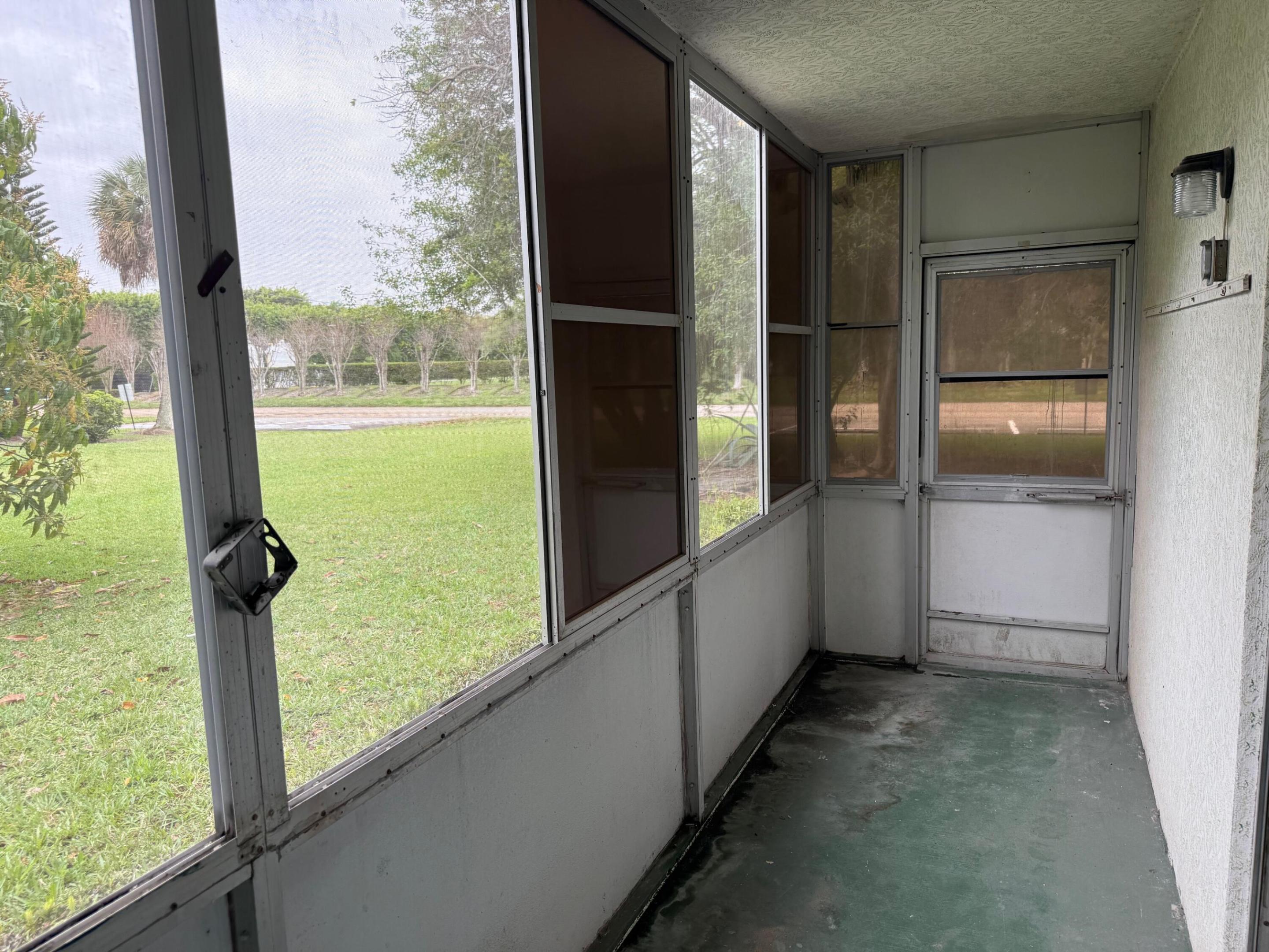 SUSSEX CONDO - Residential