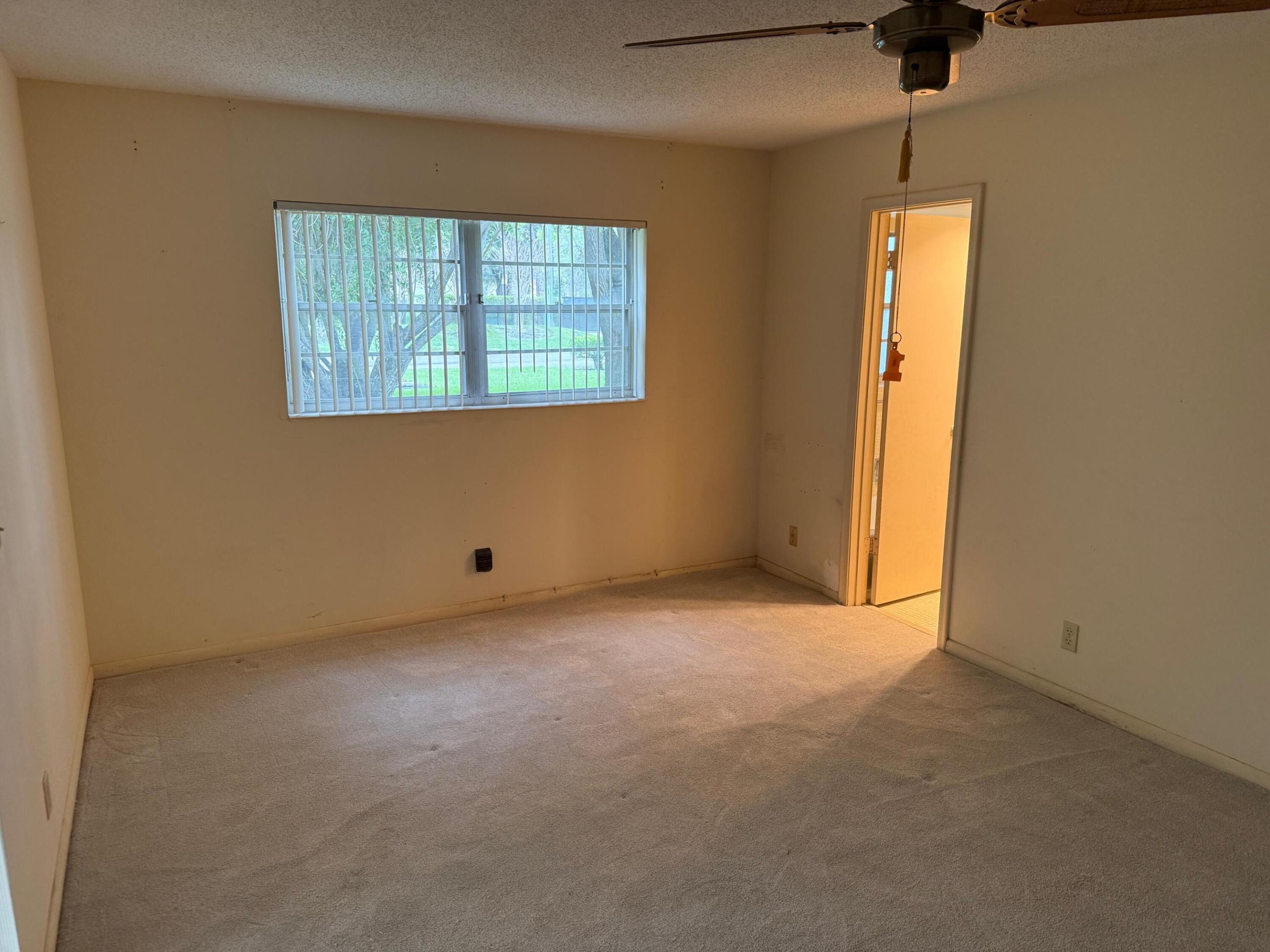 SUSSEX CONDO - Residential