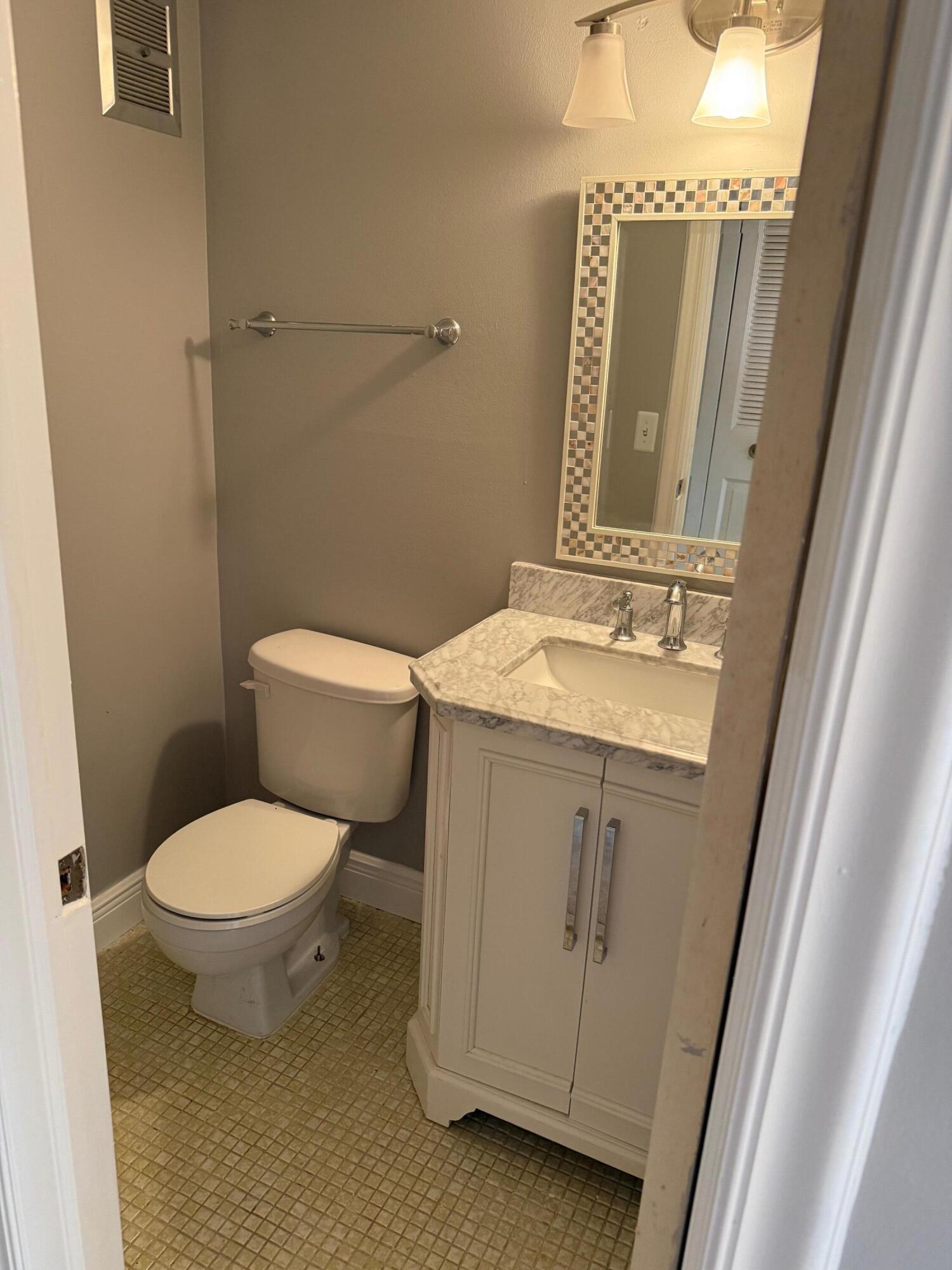 SUSSEX CONDO - Residential