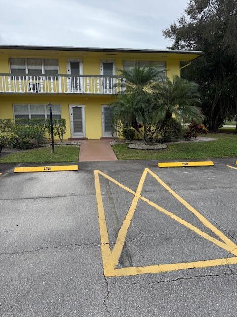 SUSSEX CONDO - Residential