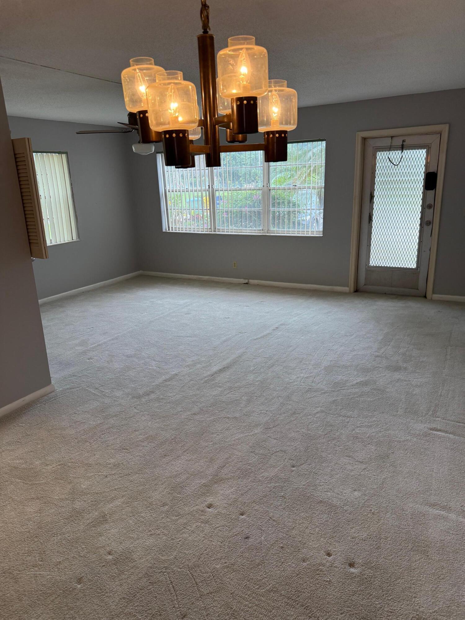 SUSSEX CONDO - Residential