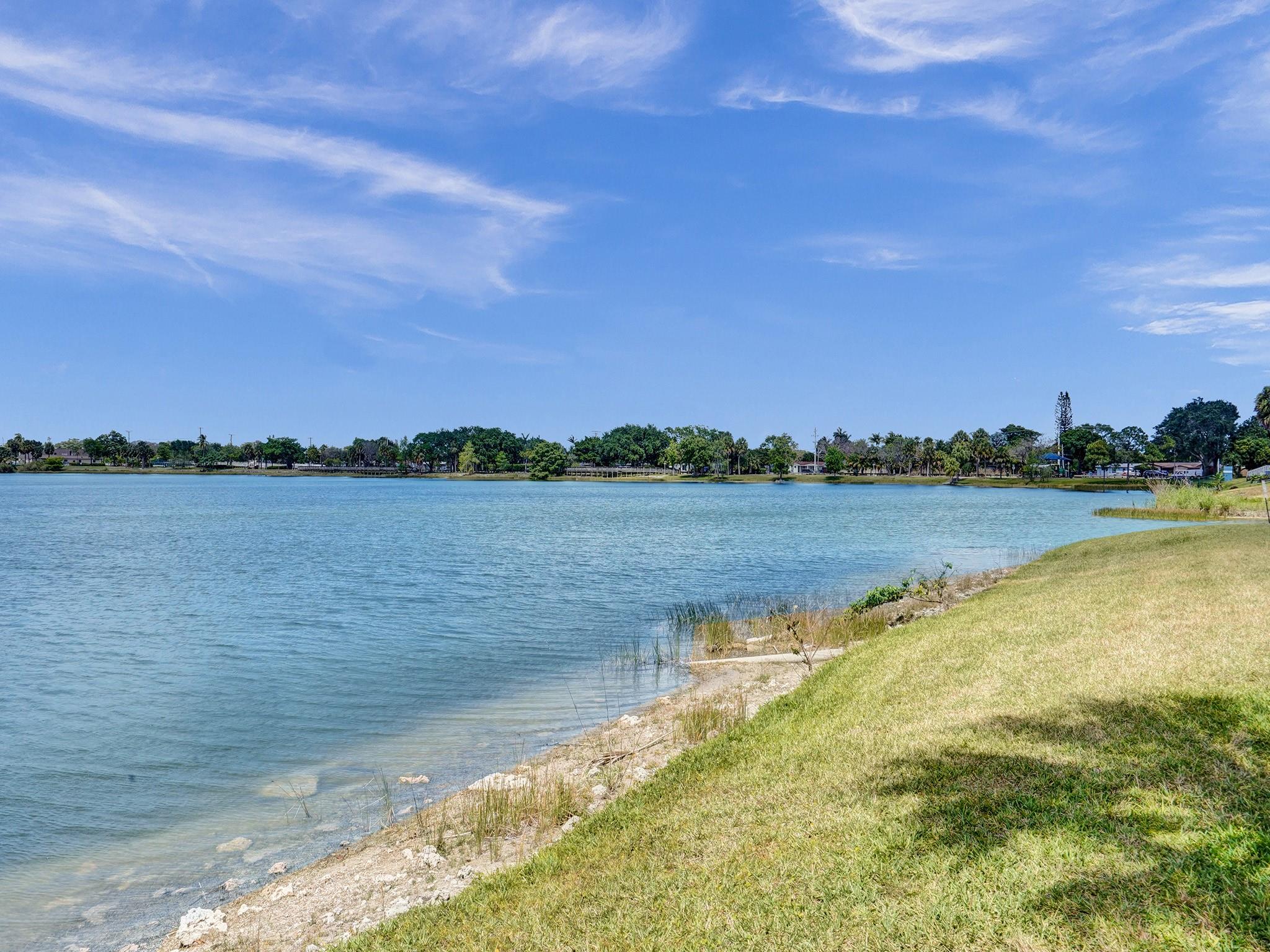 Sailboat Pointe Condo - Residential Lease