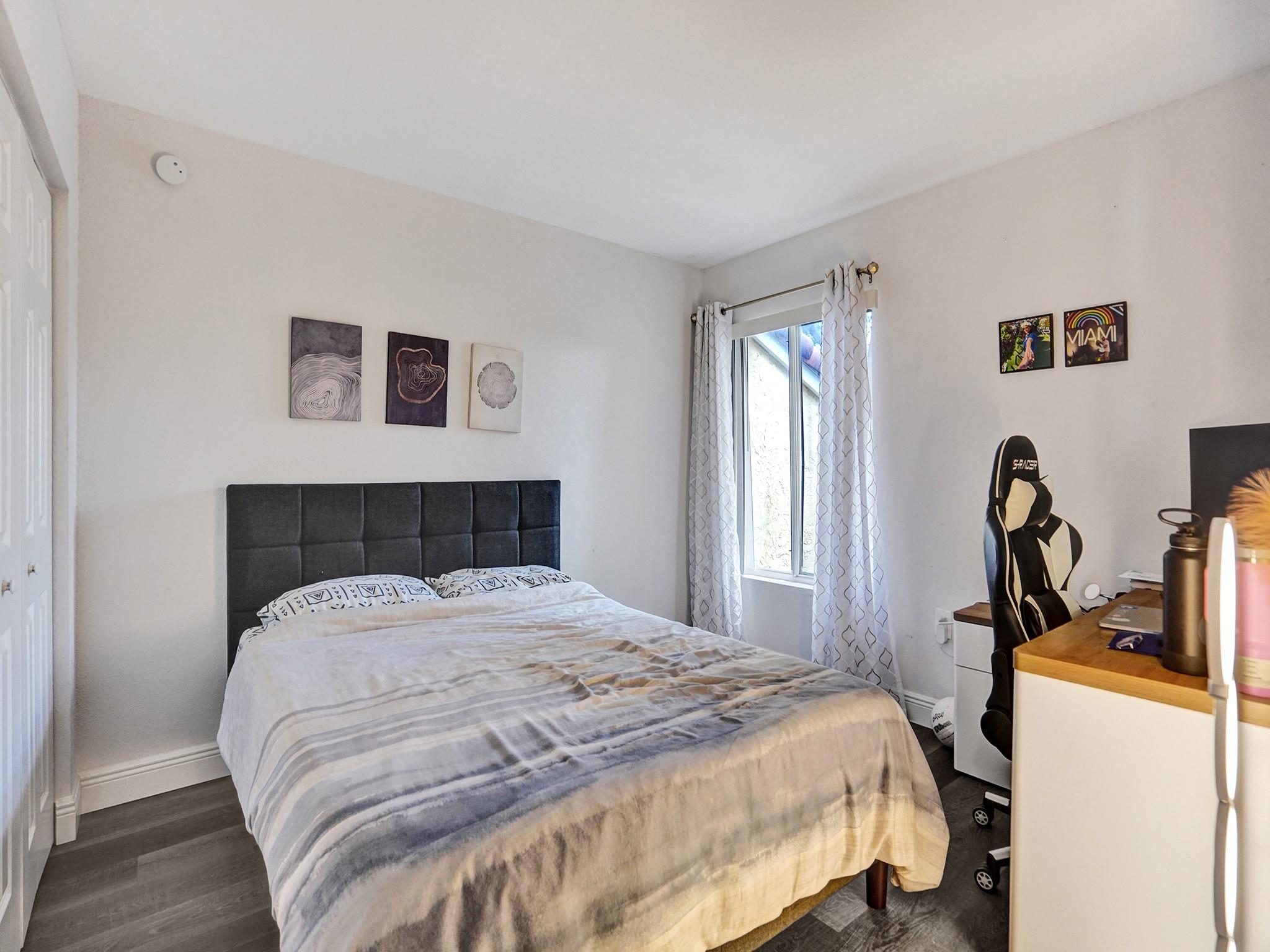 Sailboat Pointe Condo - Residential Lease