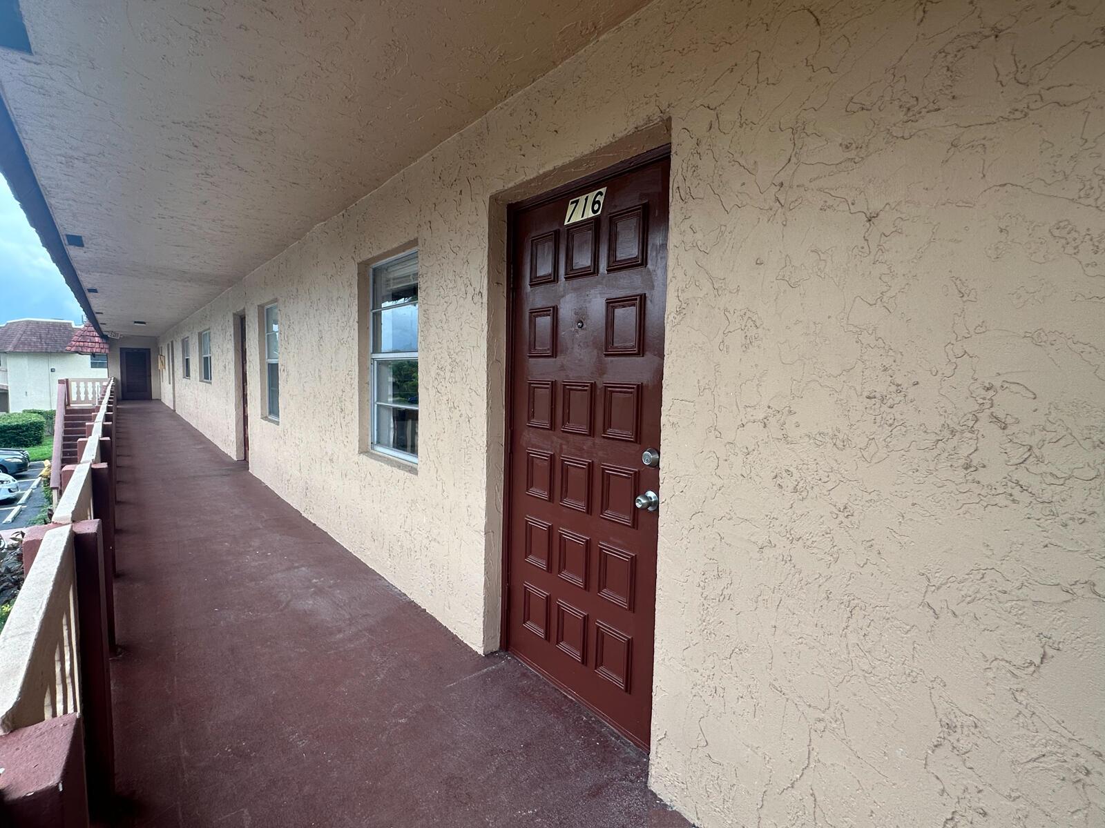 SANDAL FOOT SQUIRE COND - Residential Lease