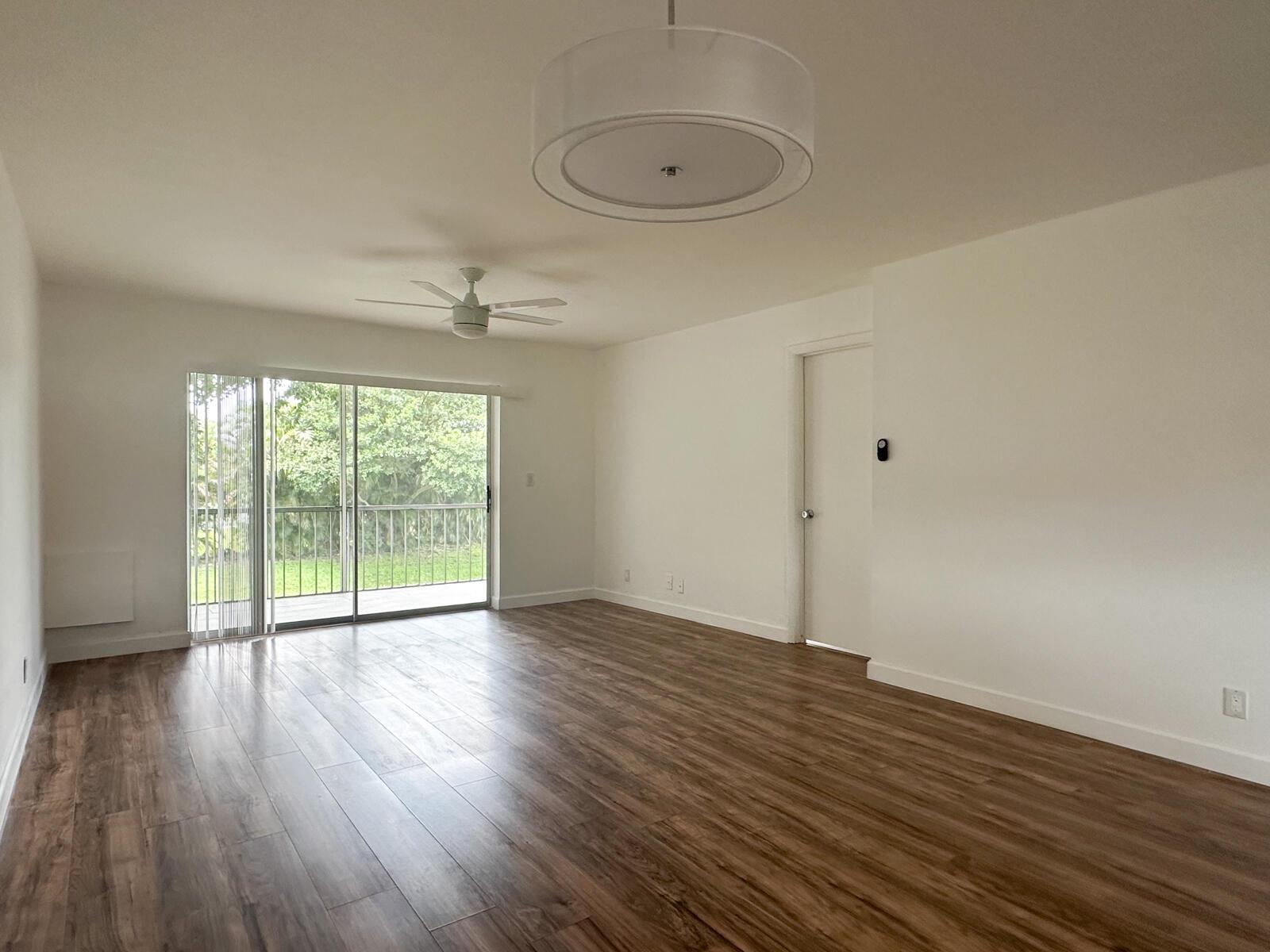 SANDAL FOOT SQUIRE COND - Residential Lease