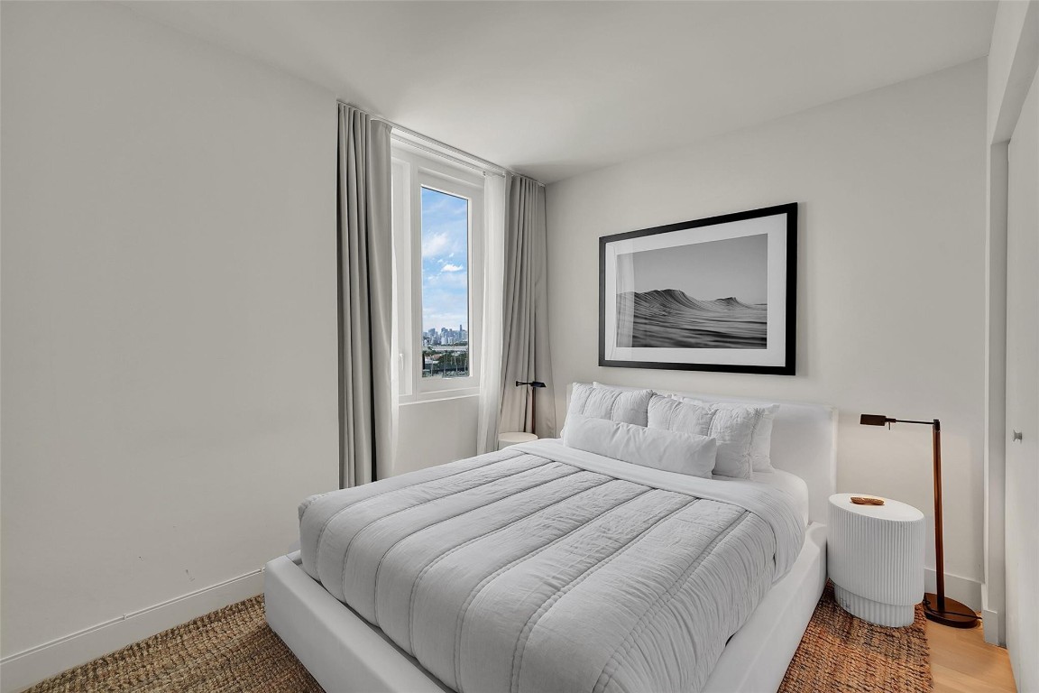 Roney Palace - Residential