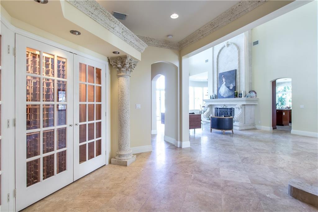 CORAL KEY VILLAS 3RD SEC - Residential