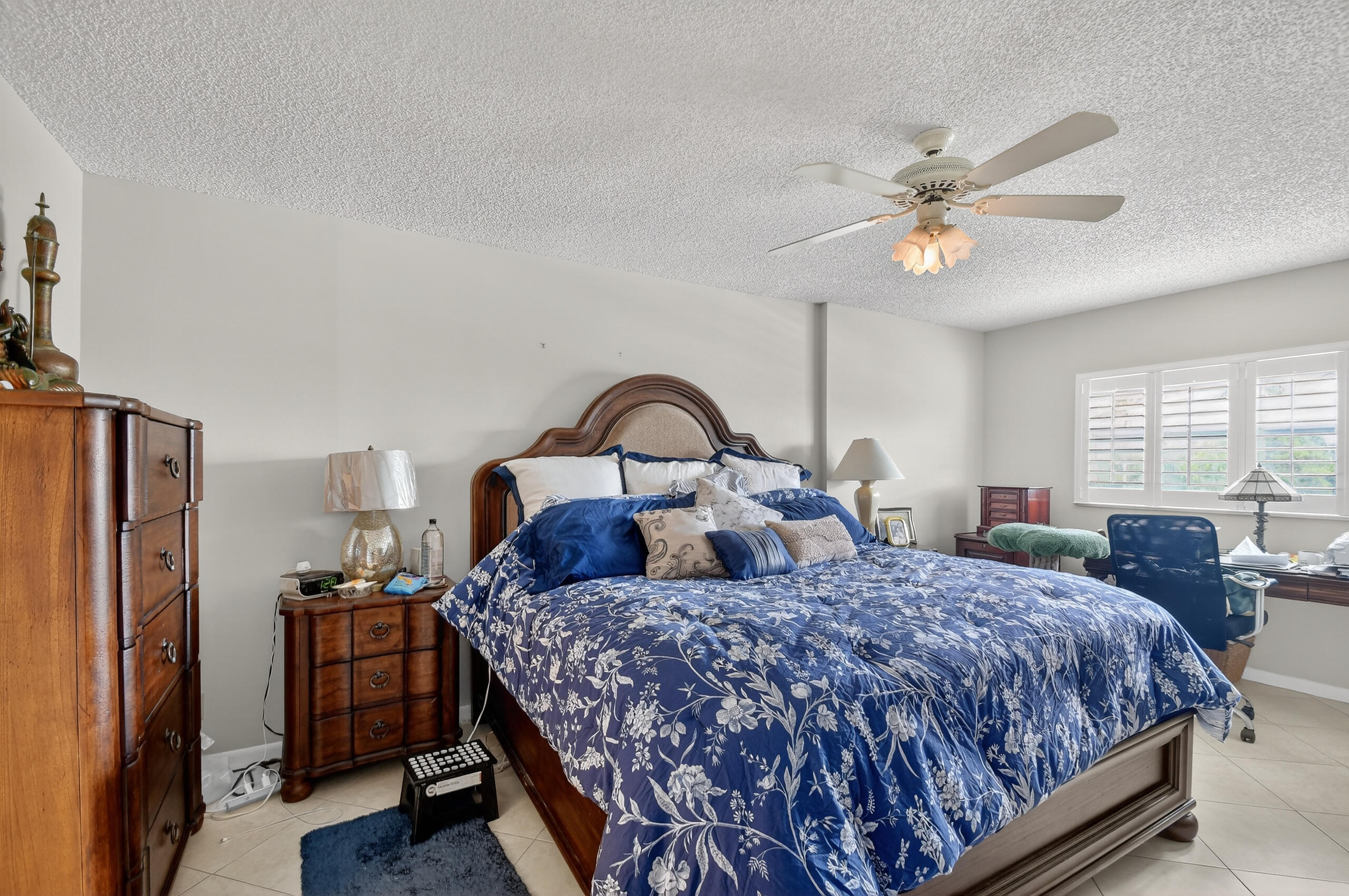 ESSEX AT POINCIANA CONDO - Residential