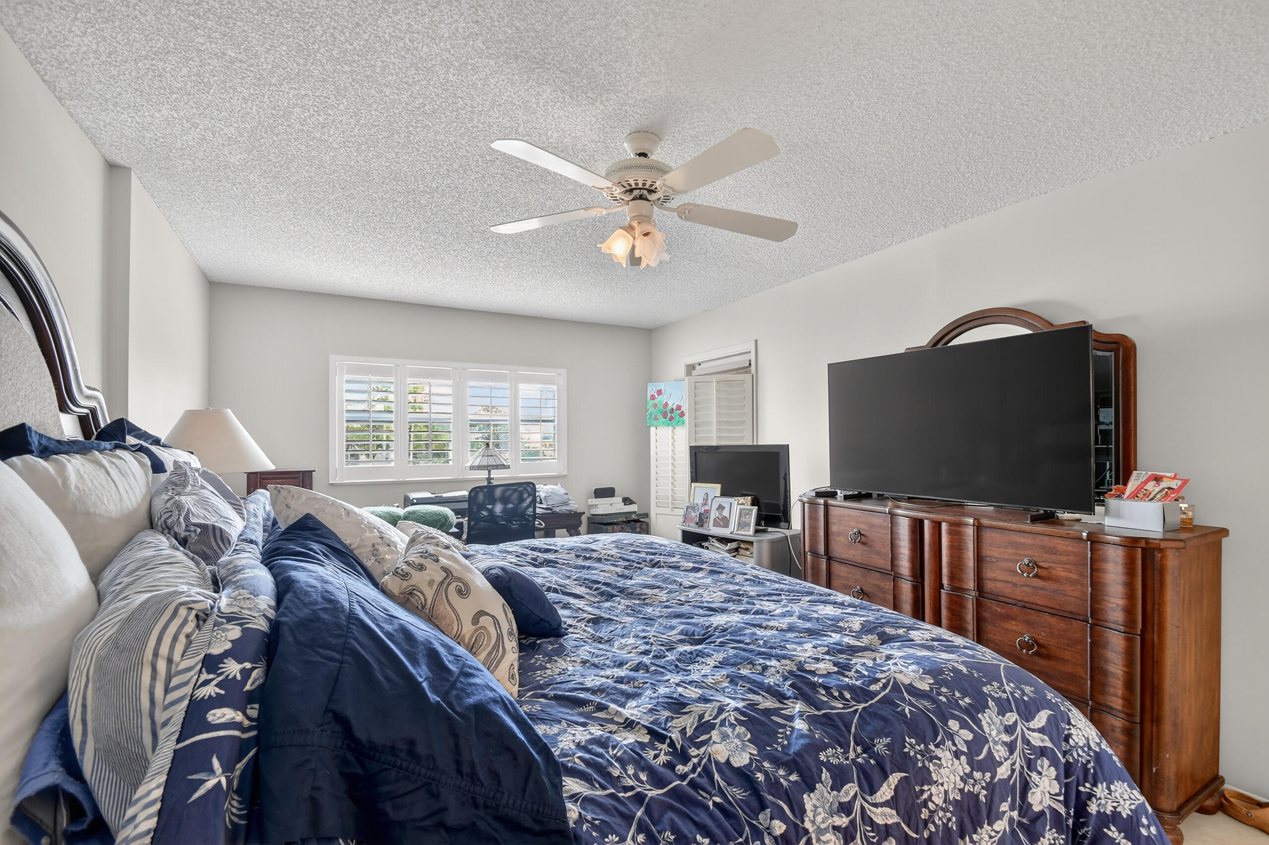 ESSEX AT POINCIANA CONDO - Residential