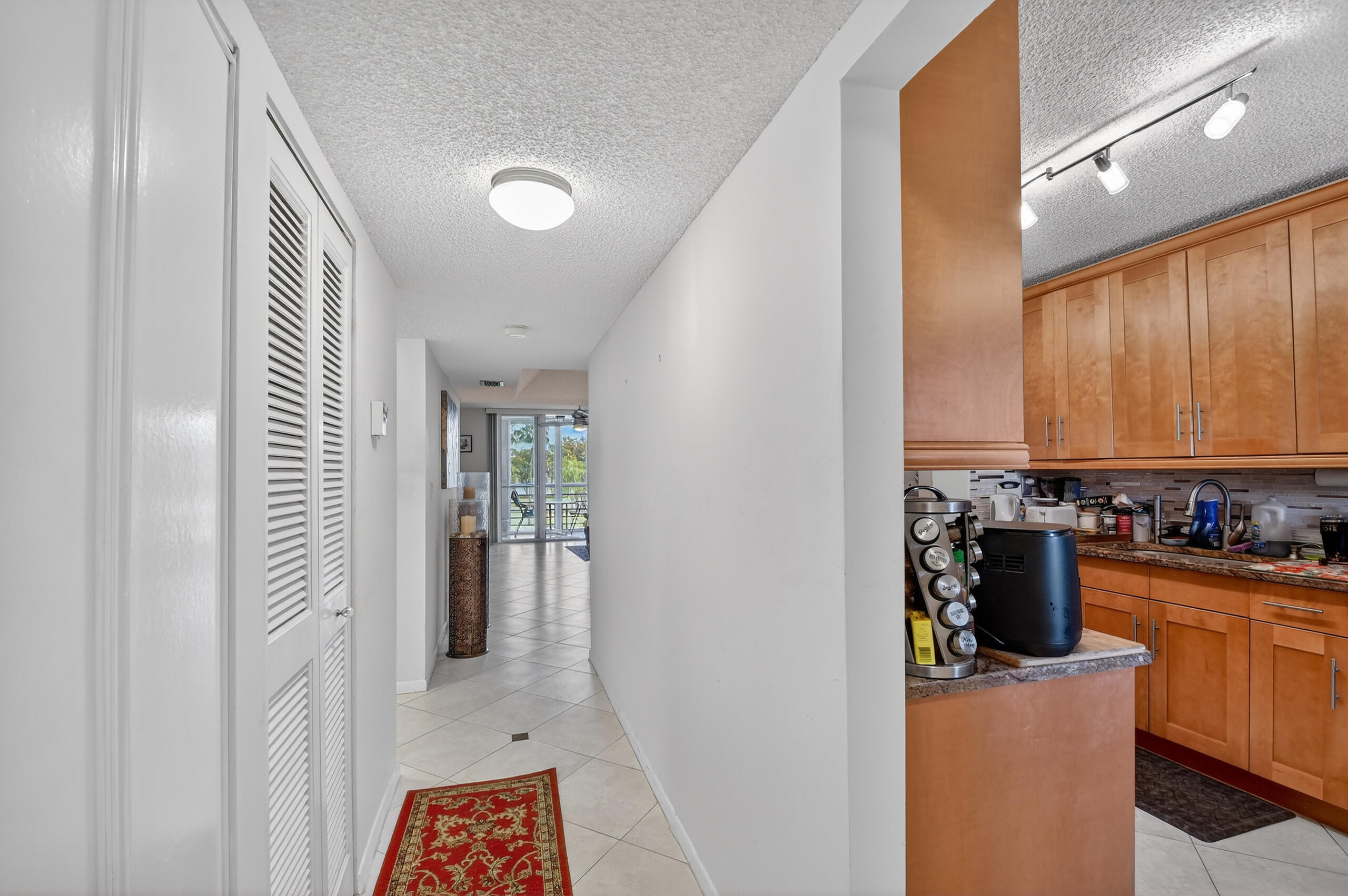 ESSEX AT POINCIANA CONDO - Residential